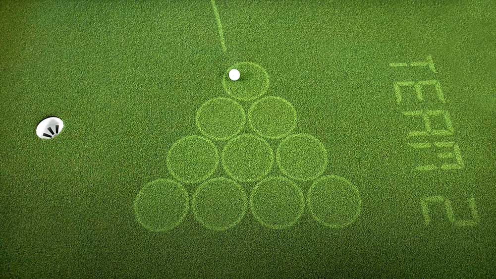 interactive putting green
